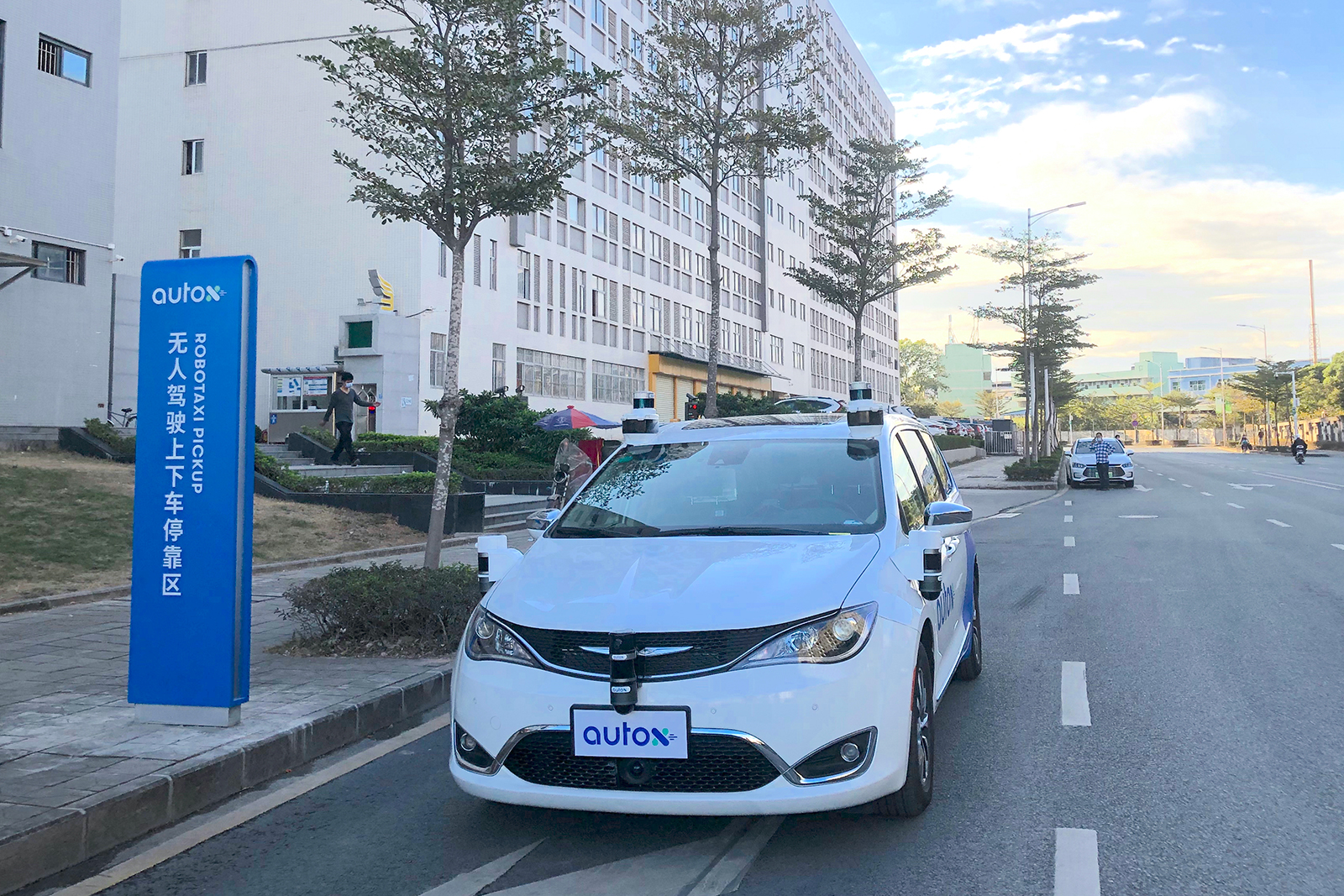 Driverless Robotaxis Are Now Available For Public Rides In China Wilson S Media